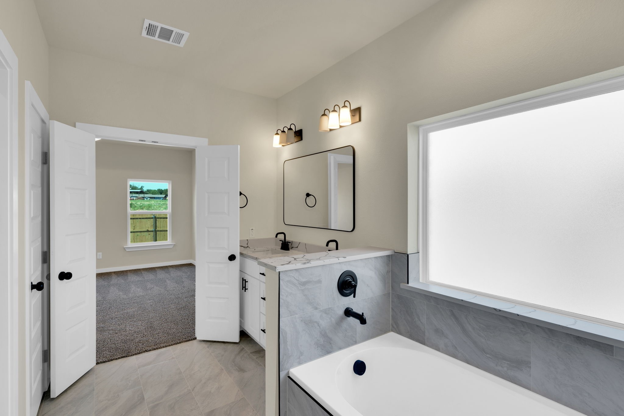 530 E Lamar Street Palmer TX 75152