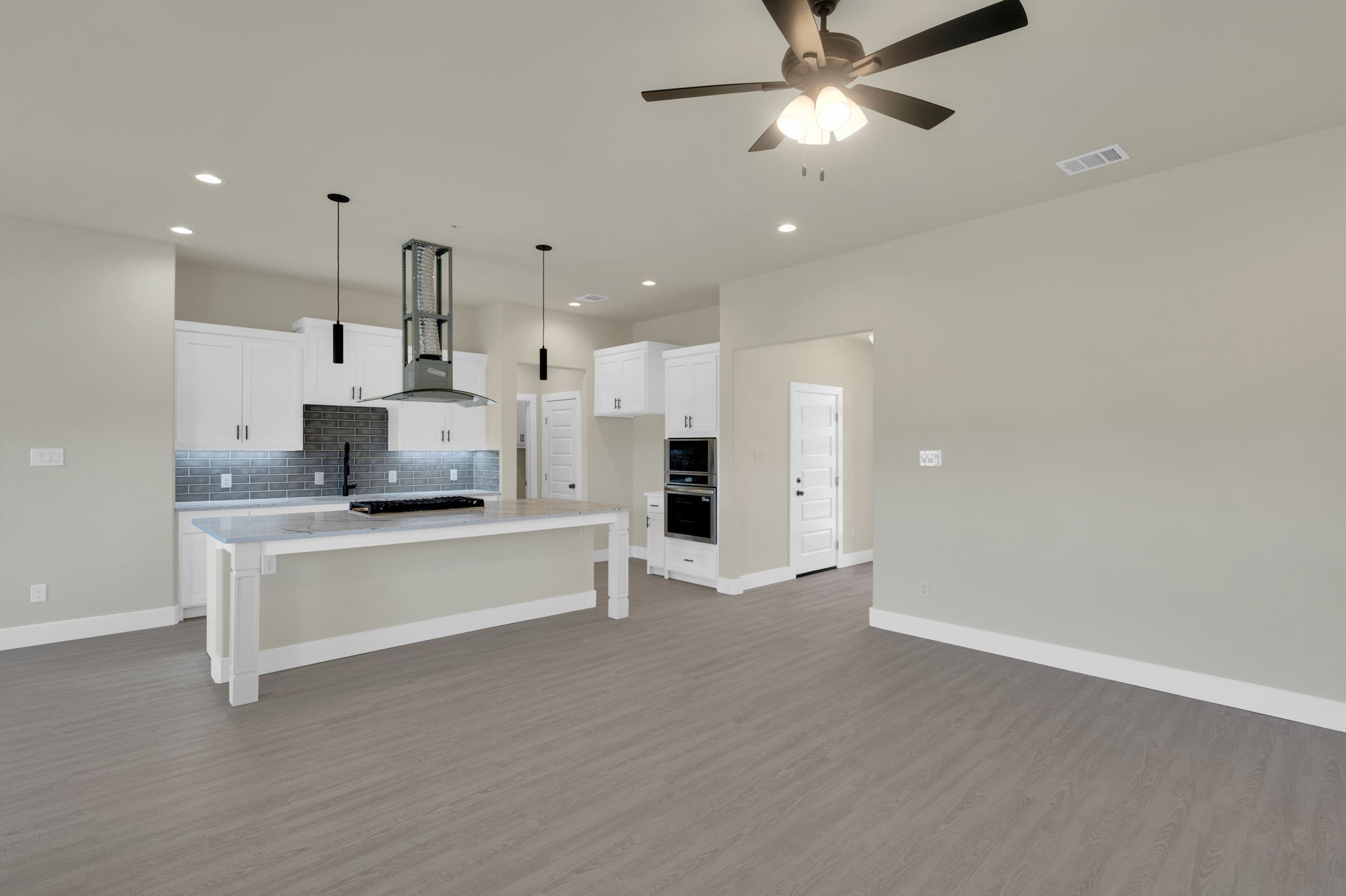 530 E Lamar Street Palmer TX 75152