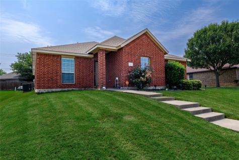 1217 Beeblossom Drive Desoto TX 75115