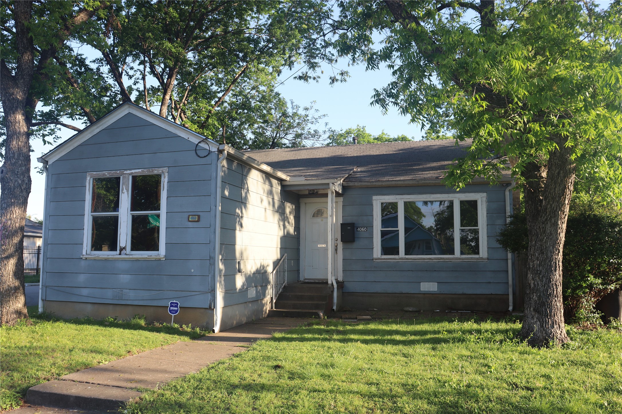 4060 Mount Vernon Avenue Fort Worth TX 76103