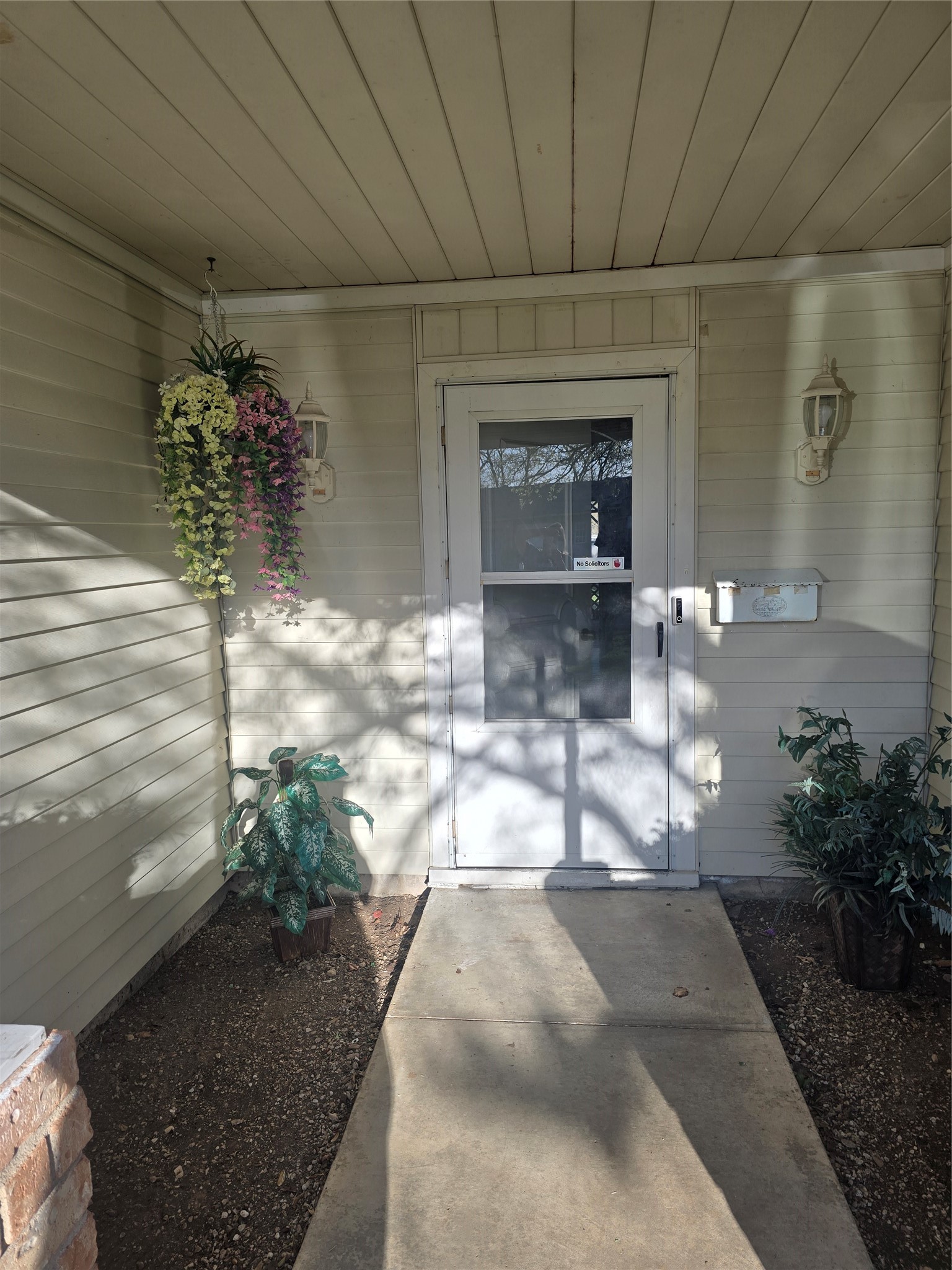 624 S Kate Street White Settlement TX 76108