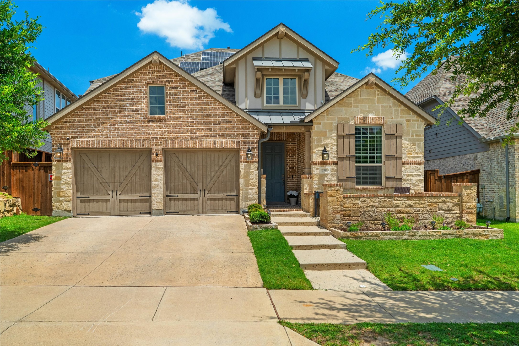 1917 Bending Oak Street Fort Worth TX 76008
