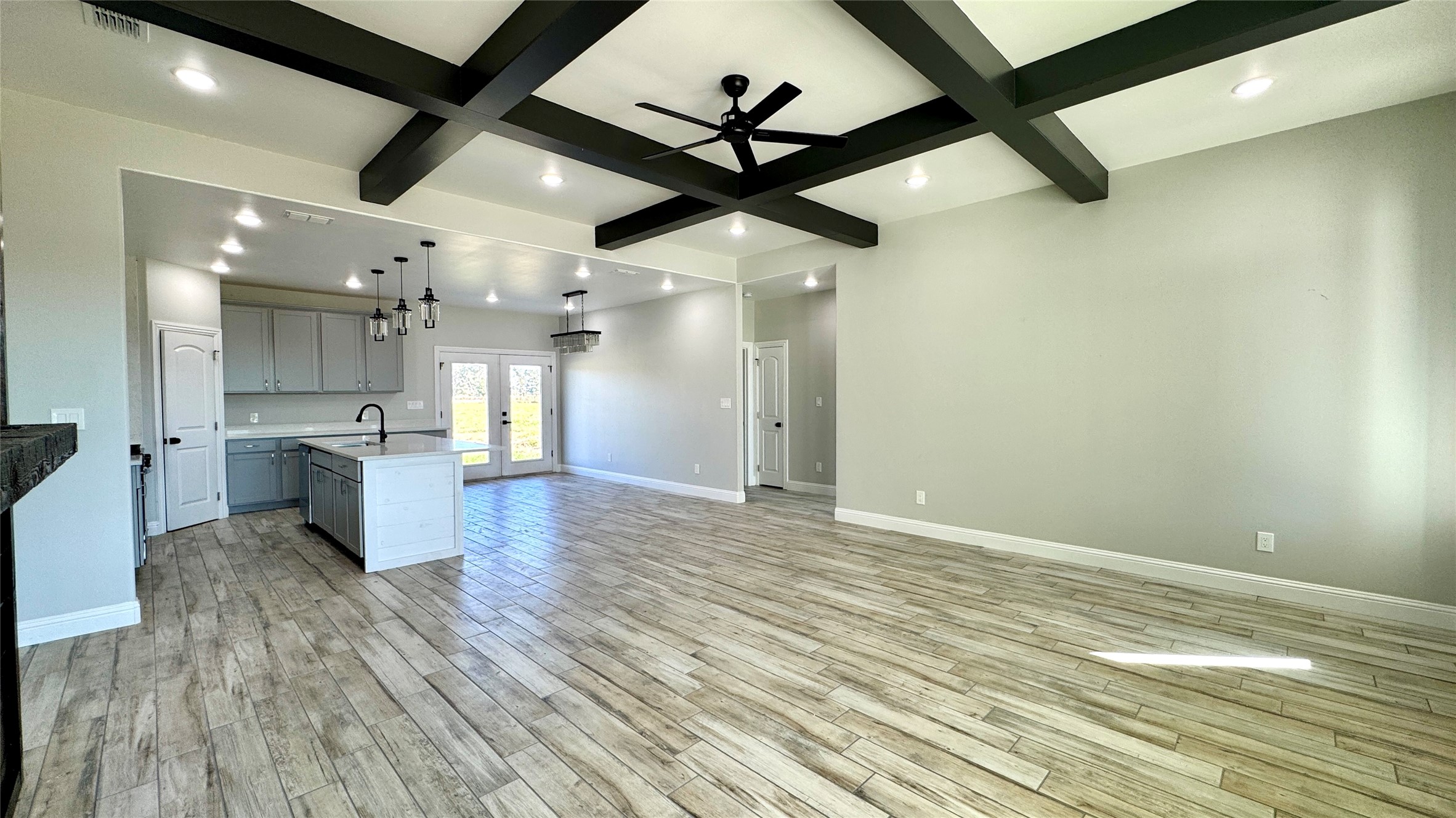 1490 Fm 1256 Eustace TX 75752