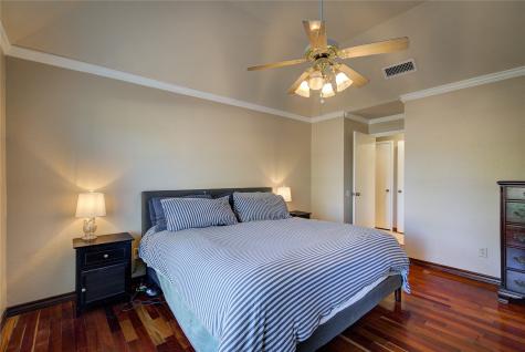 2006 Orchard Trail Garland TX 75040