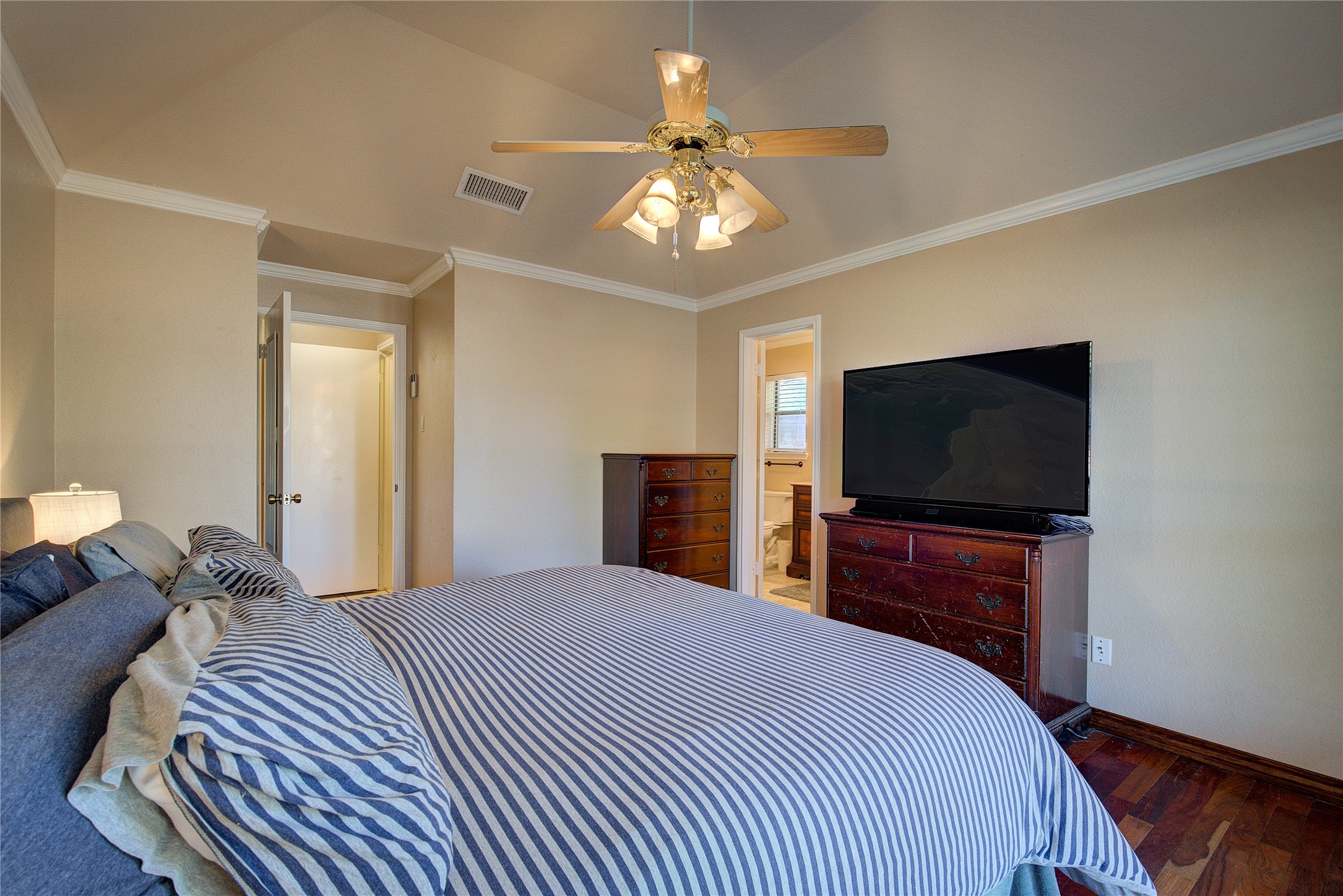 2006 Orchard Trail Garland TX 75040
