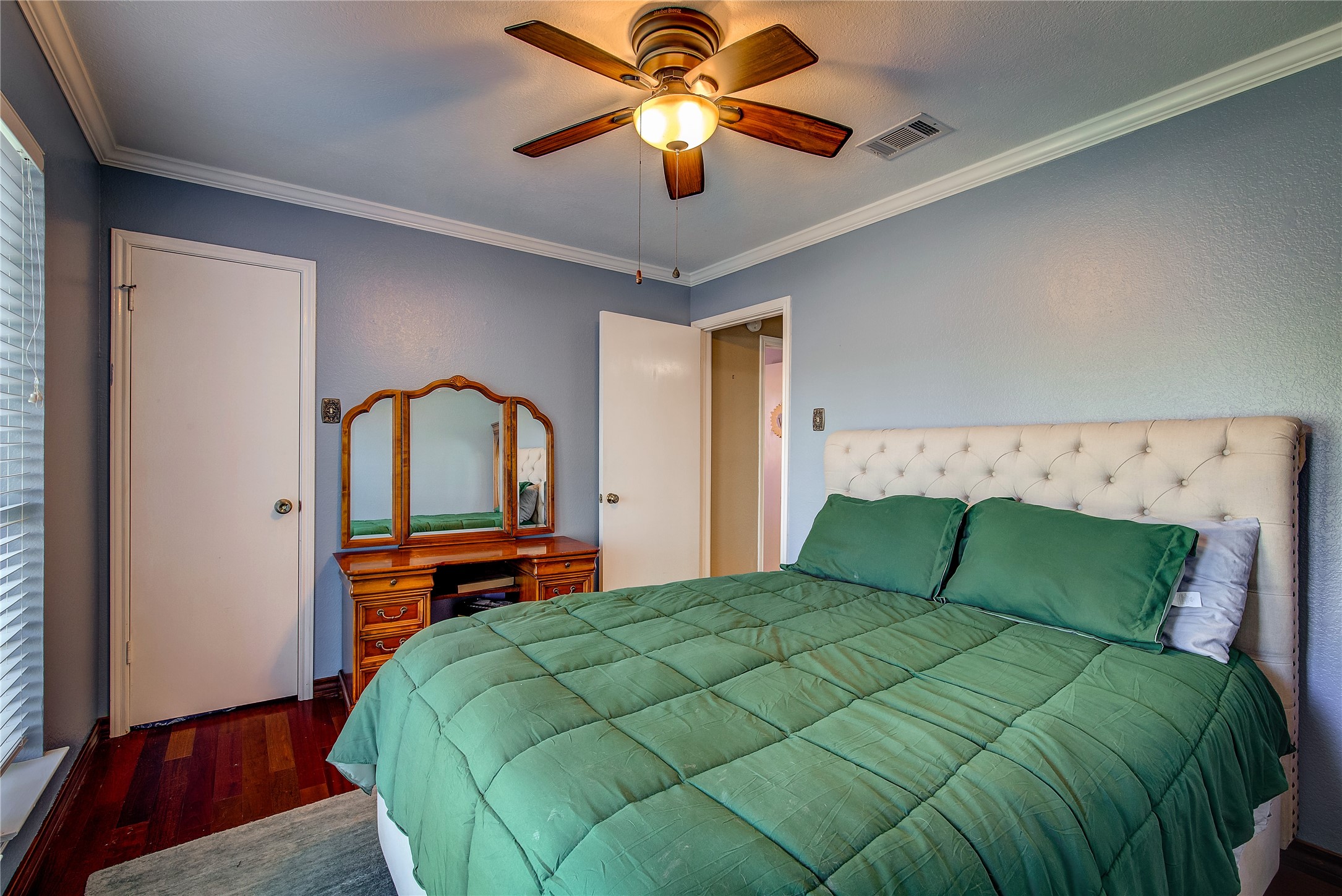 2006 Orchard Trail Garland TX 75040