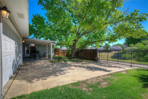 2006 Orchard Trail Garland TX 75040