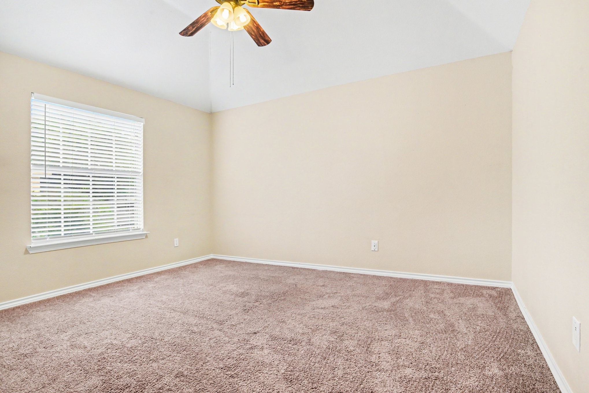 1621 Churchill Lane Mansfield TX 76063