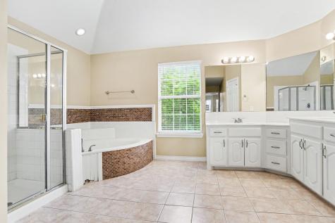 1621 Churchill Lane Mansfield TX 76063