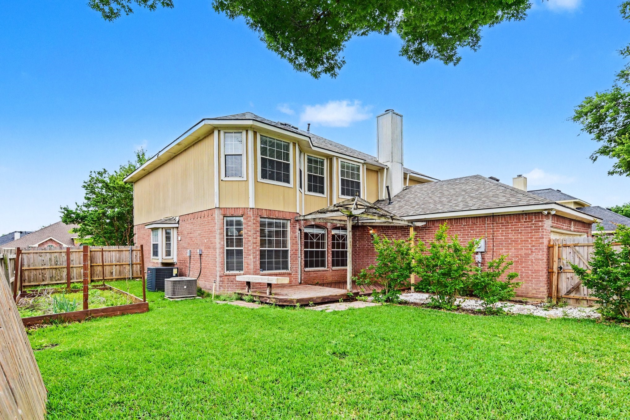 1621 Churchill Lane Mansfield TX 76063