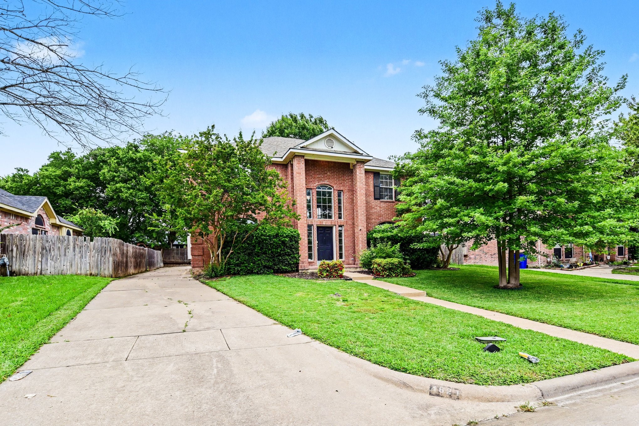 1621 Churchill Lane Mansfield TX 76063
