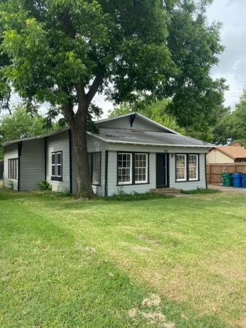 205 W Atchley Avenue Alvarado TX 76009