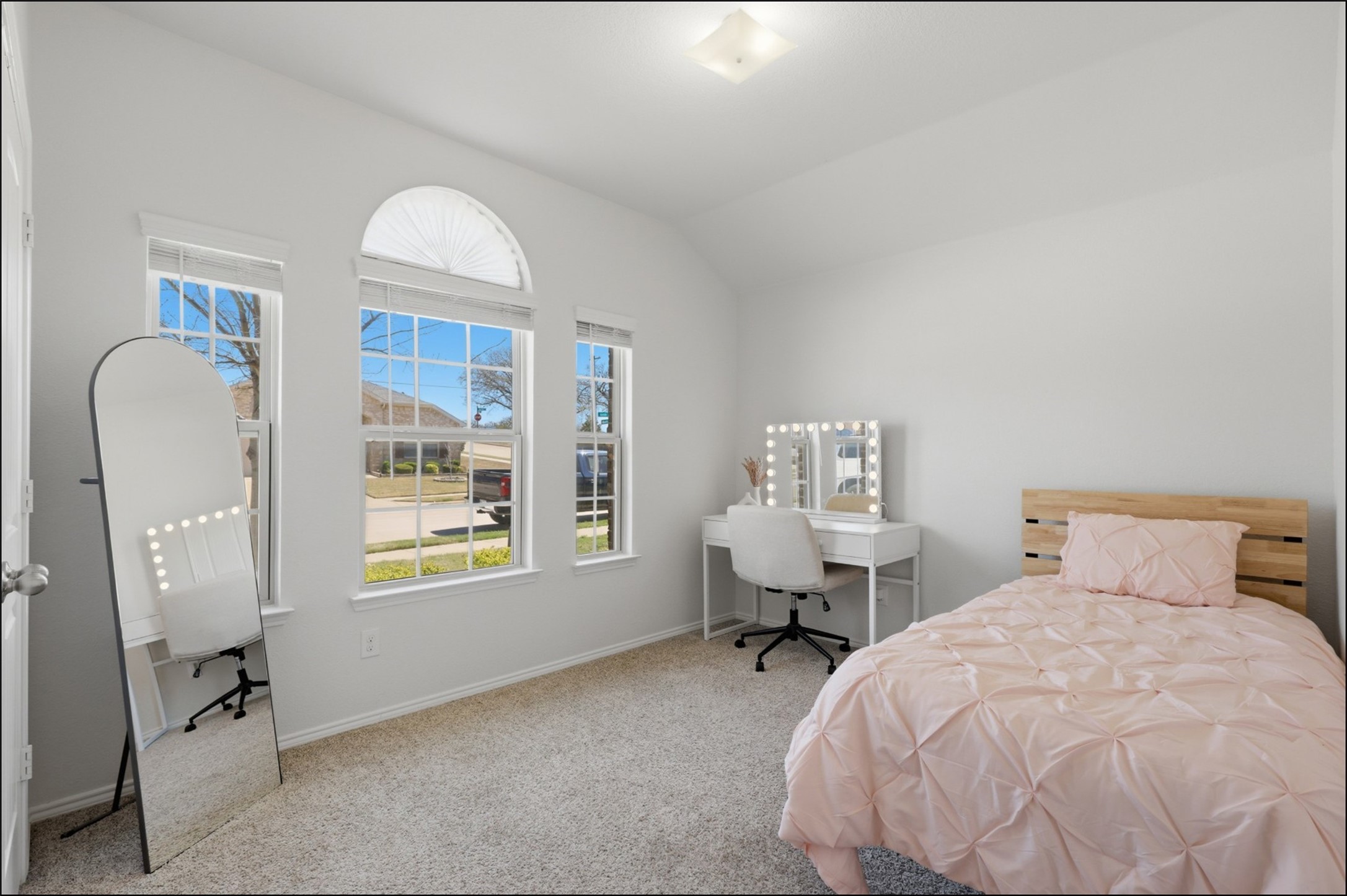 1860 Alamandine Avenue Cross Roads TX 76227