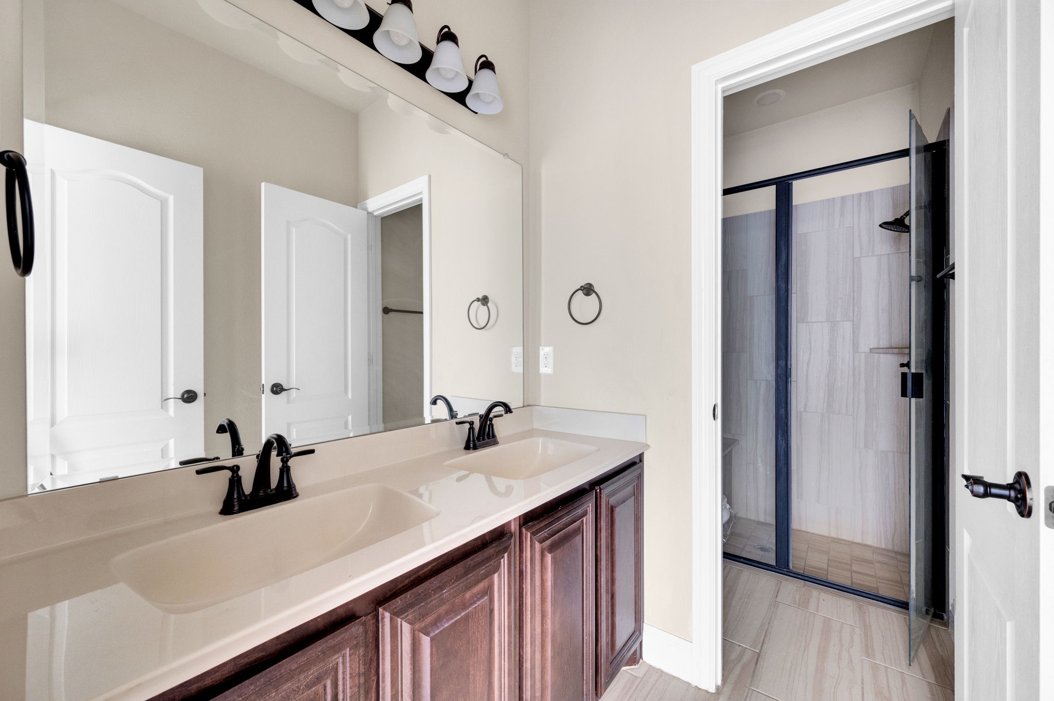 4014 Grove Valley Road Midlothian TX 76065