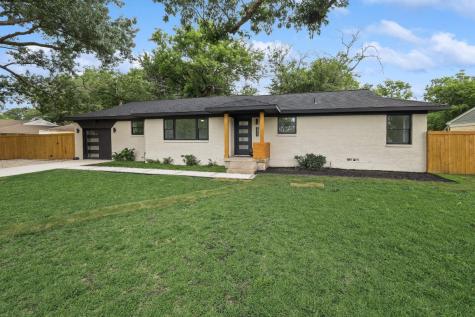 2321 Hartline Drive Dallas TX 75228