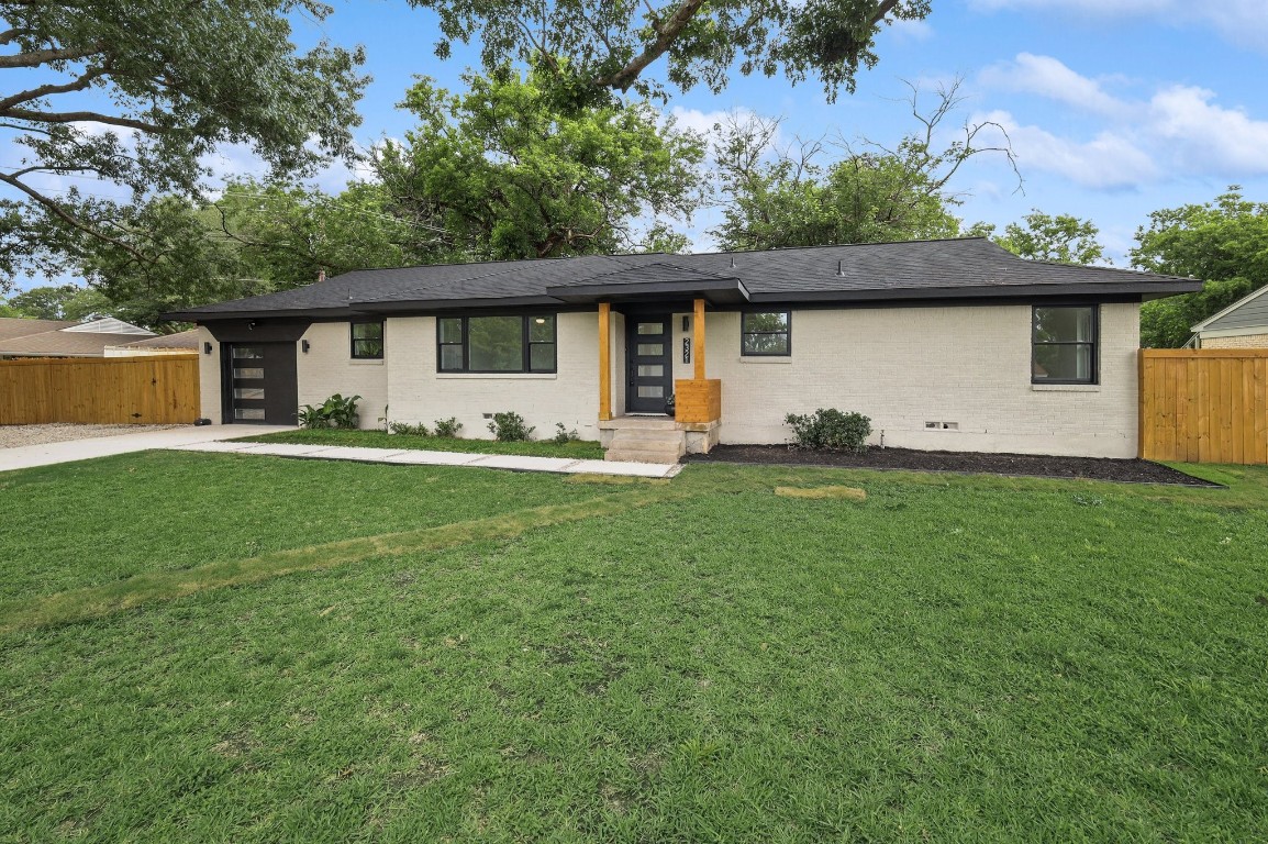 2321 Hartline Drive Dallas TX 75228