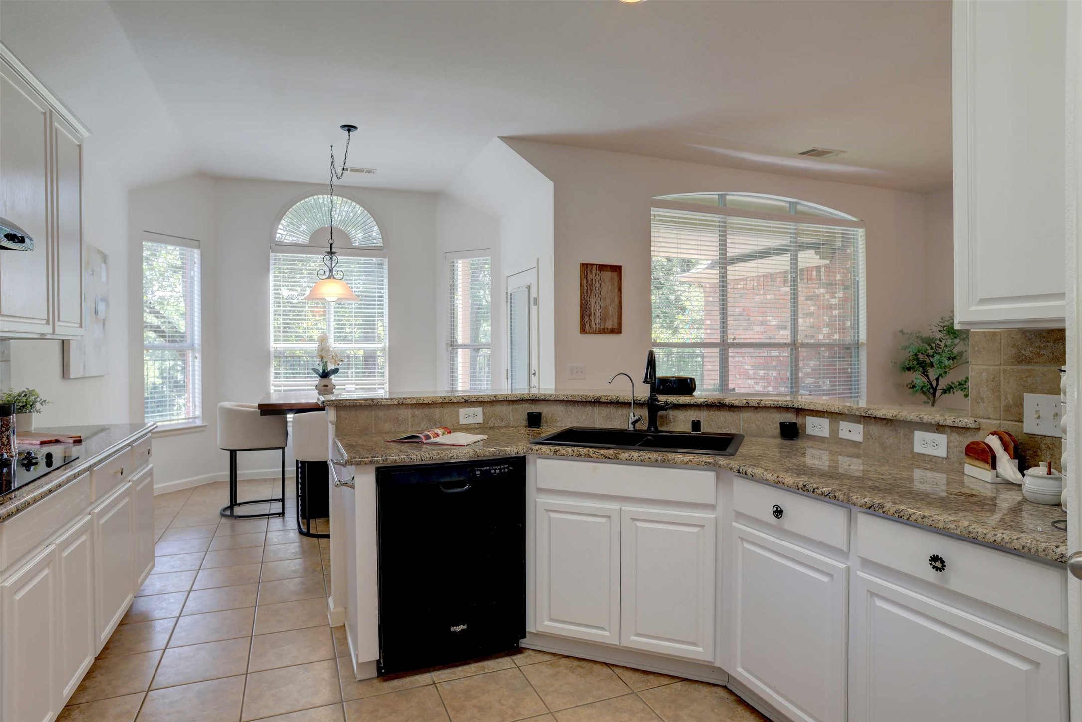 1402 Ballycastle Lane Corinth TX 76210