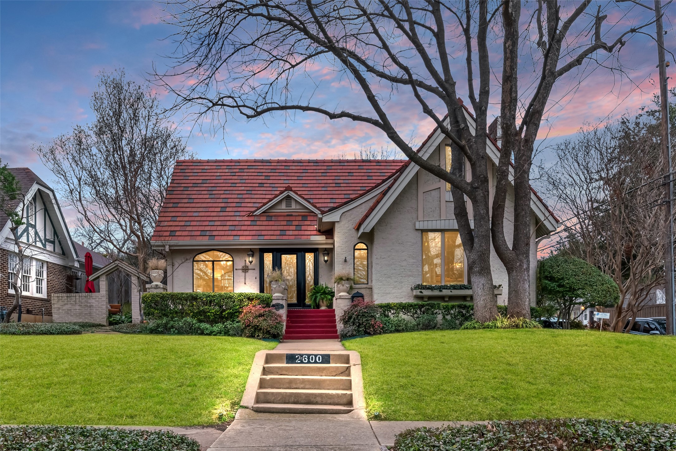 2600 Cockrell Avenue Fort Worth TX 76109