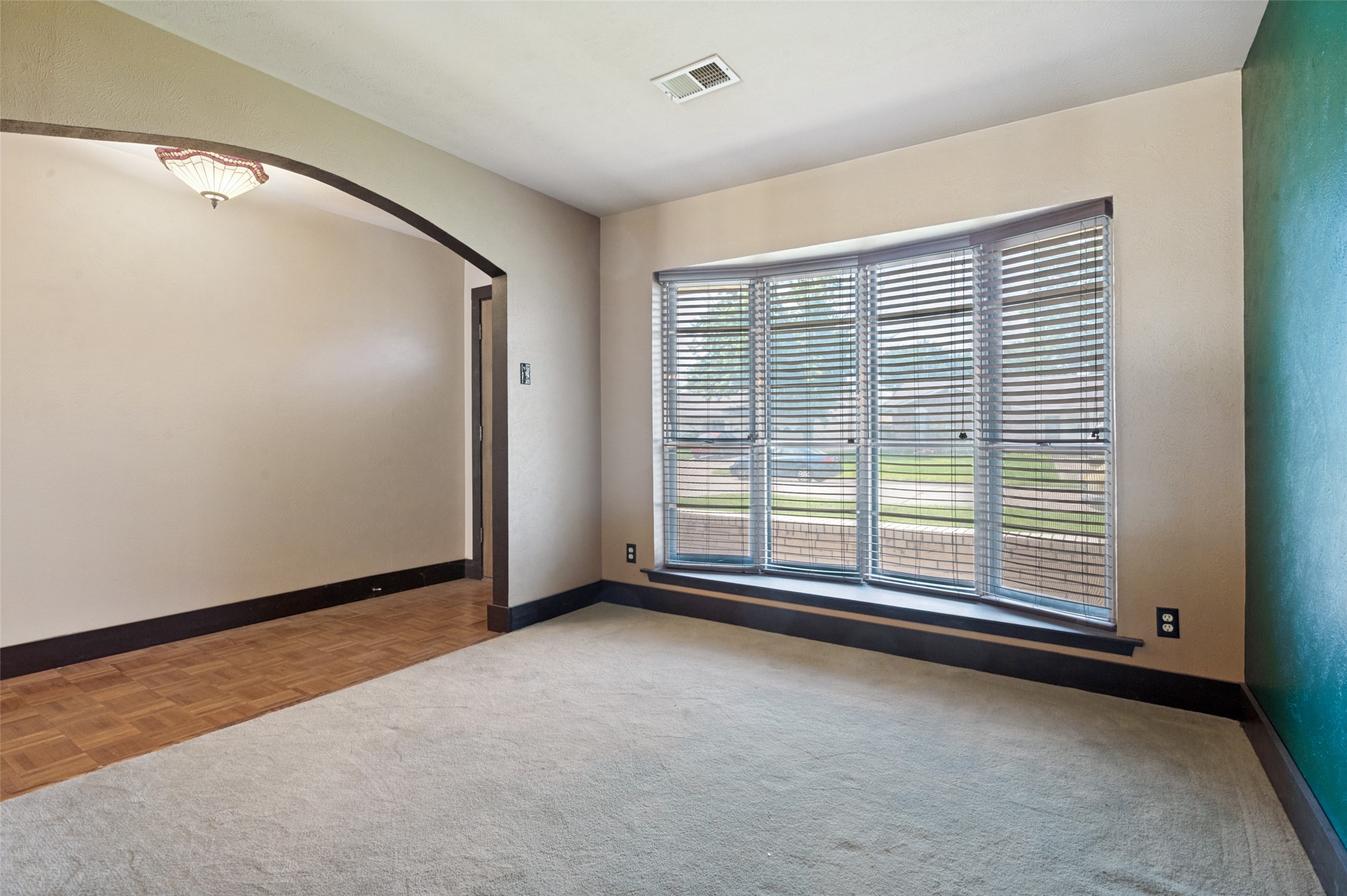 2101 Spanish Trail Irving TX 75060