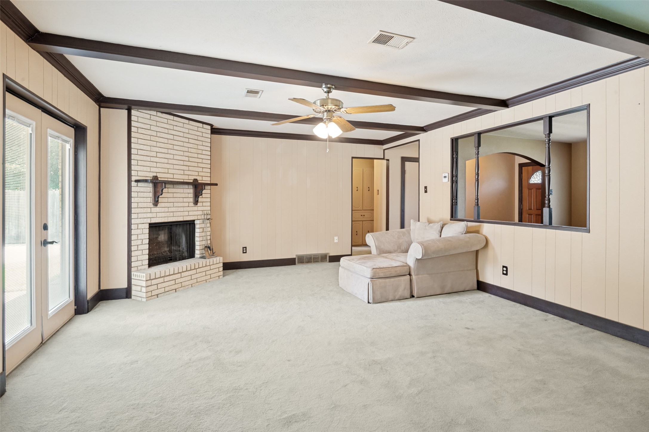 2101 Spanish Trail Irving TX 75060