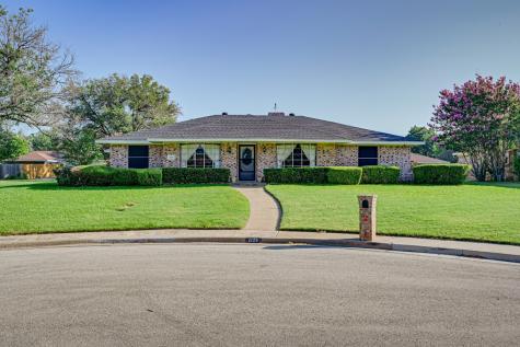 1229 Laurie Avenue Desoto TX 75115