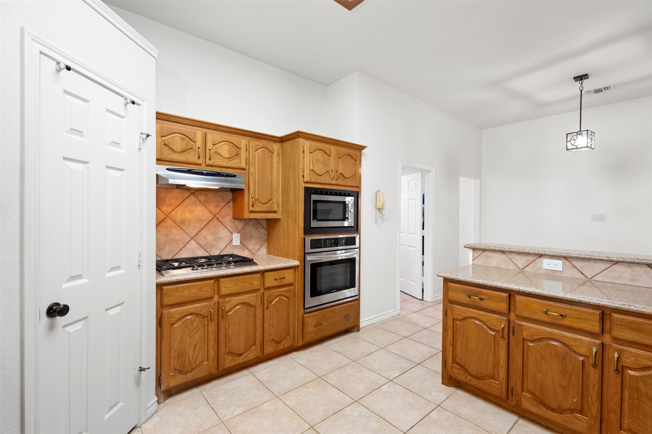 123 Catawba Road Waxahachie TX 75165