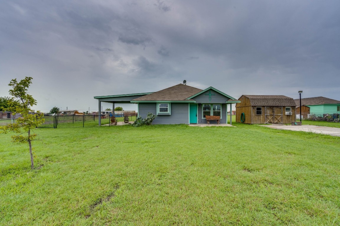 2060 Country Acres Road Venus TX 76084