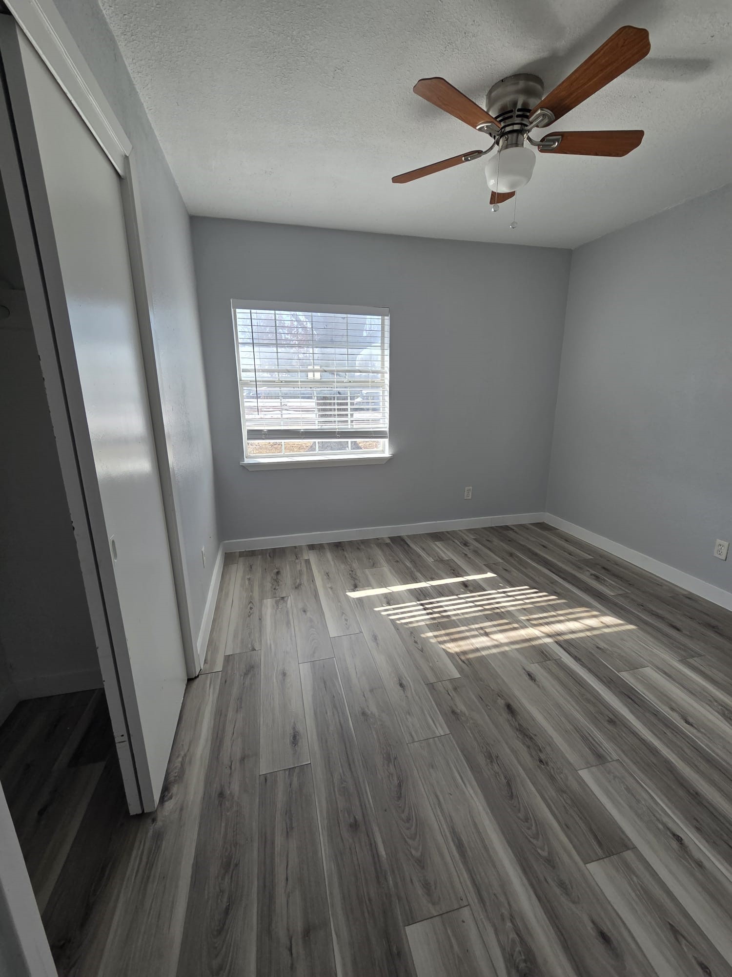 1805 W Washington Street Sherman TX 75092