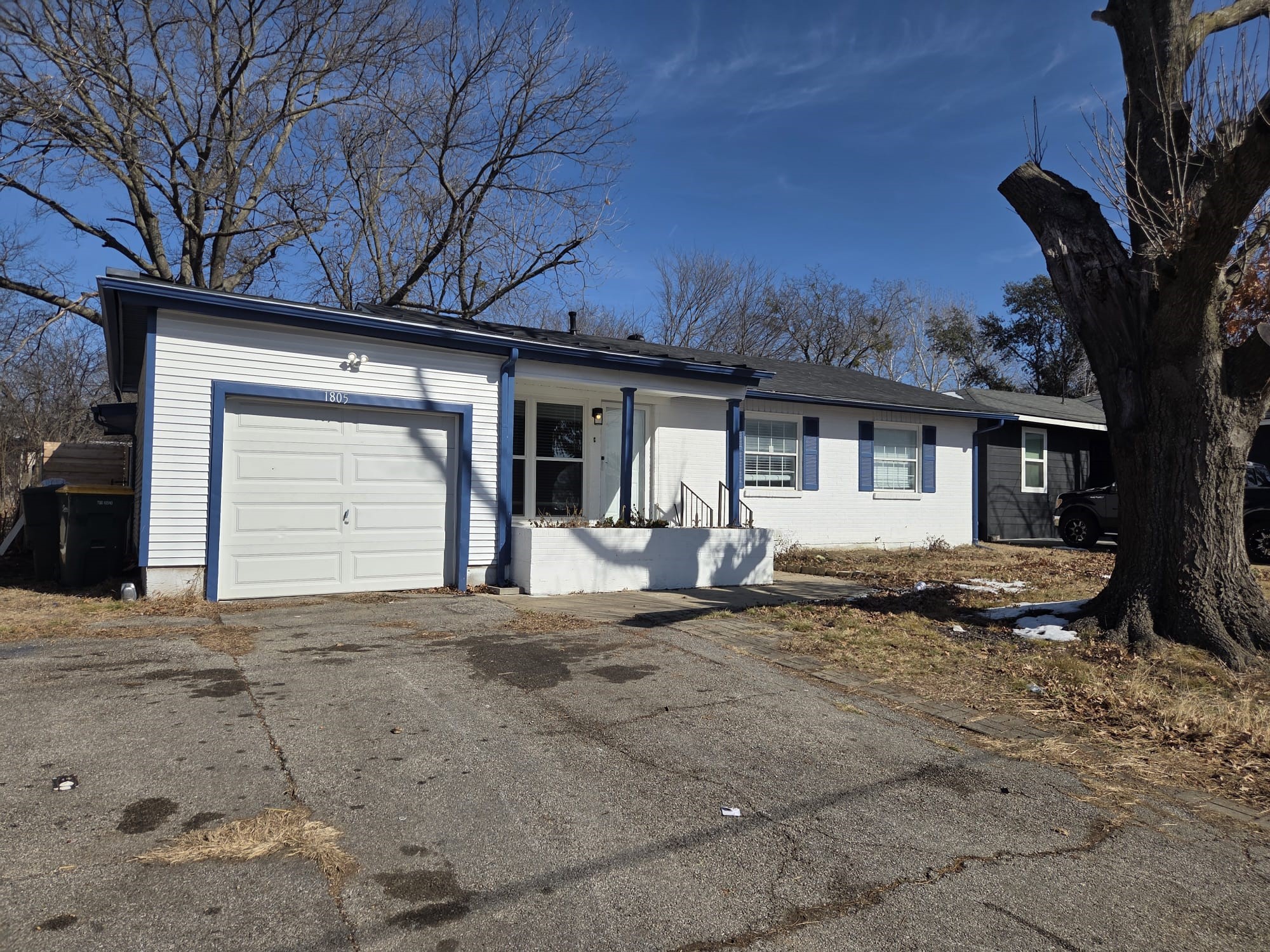 1805 W Washington Street Sherman TX 75092