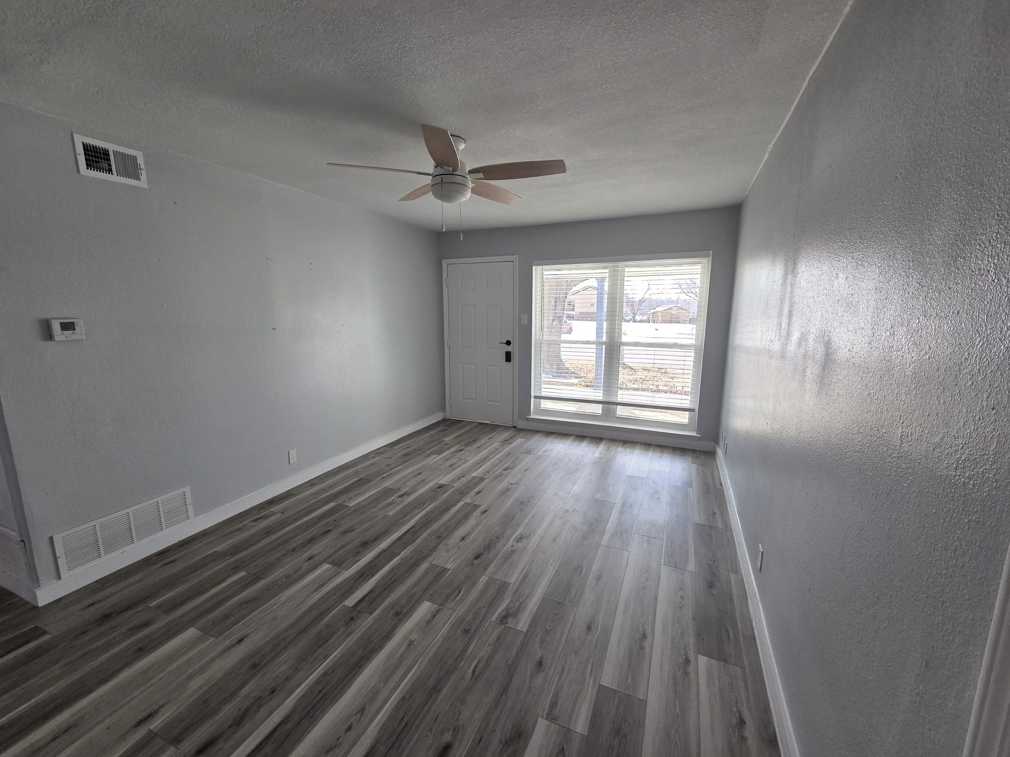 1805 W Washington Street Sherman TX 75092