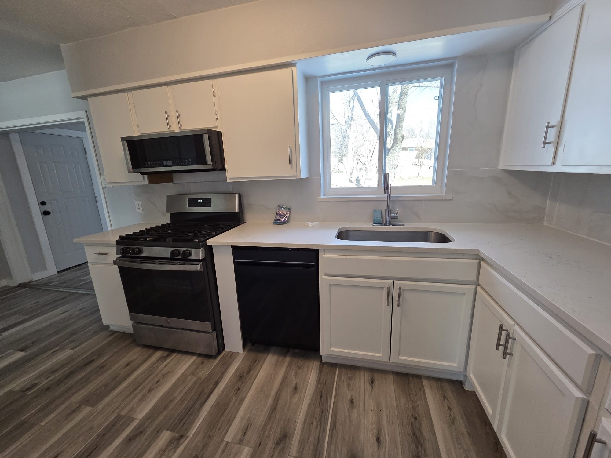1805 W Washington Street Sherman TX 75092