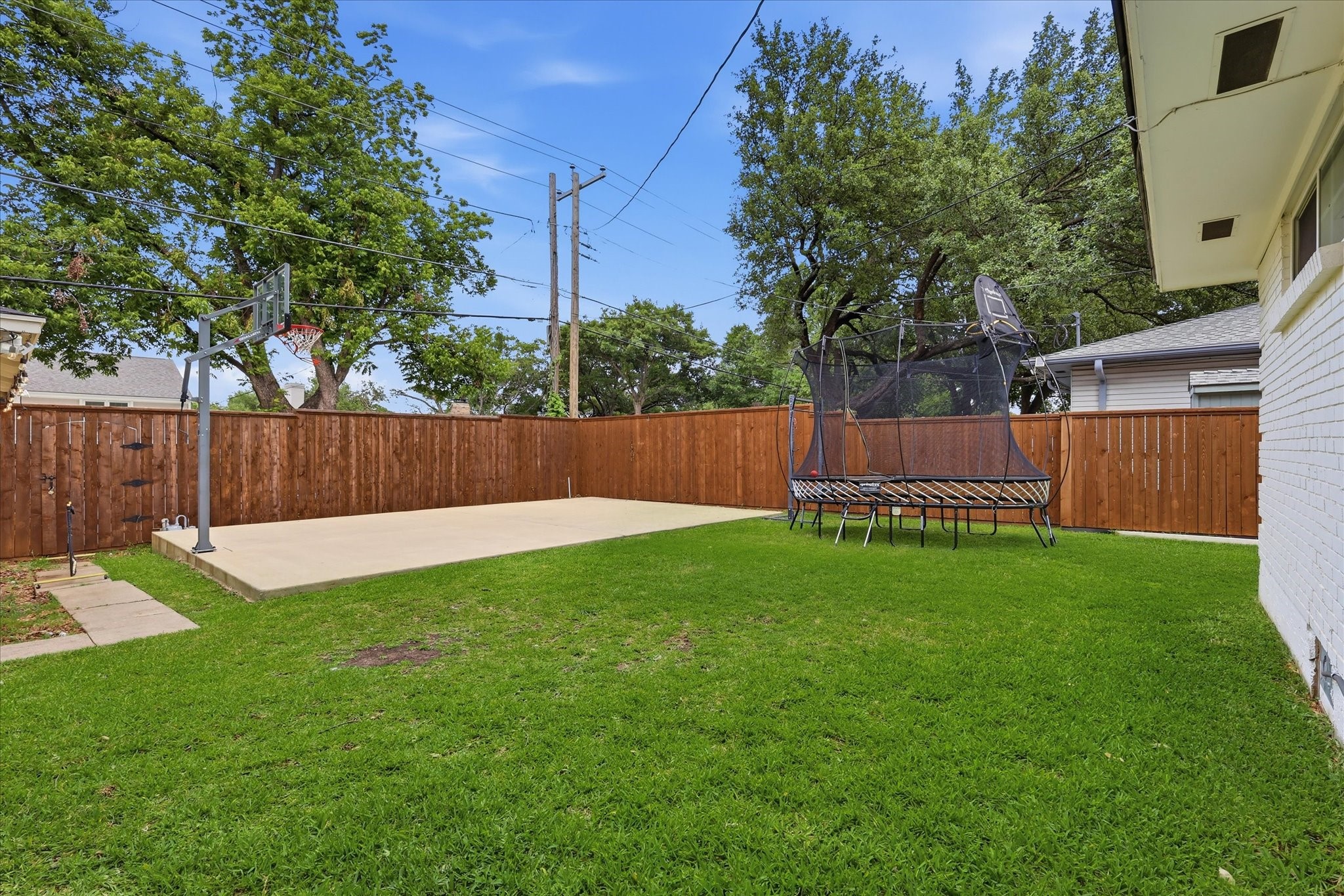 406 Saint Lukes Drive Richardson TX 75080