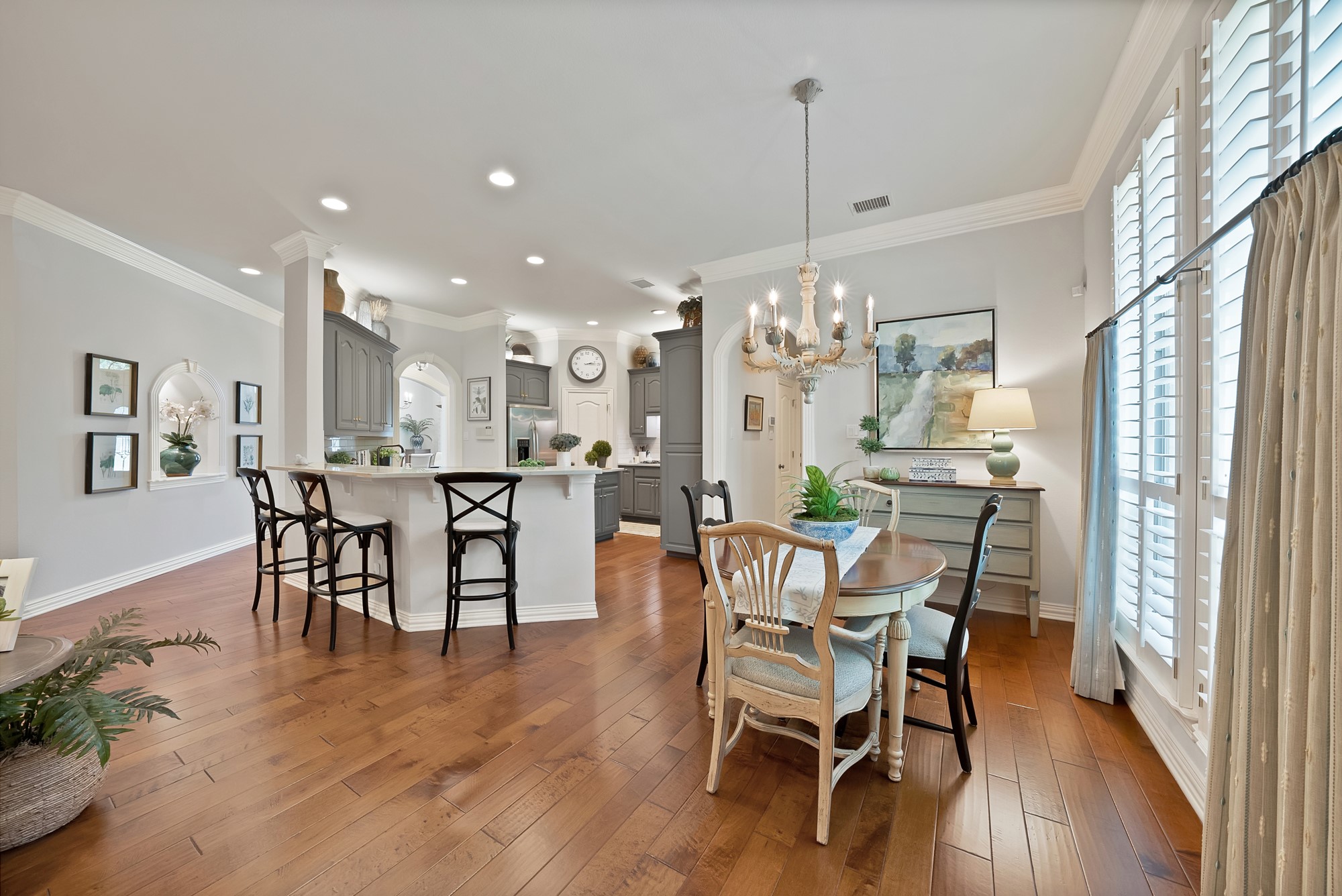 1932 Channing Park Drive Arlington TX 76013