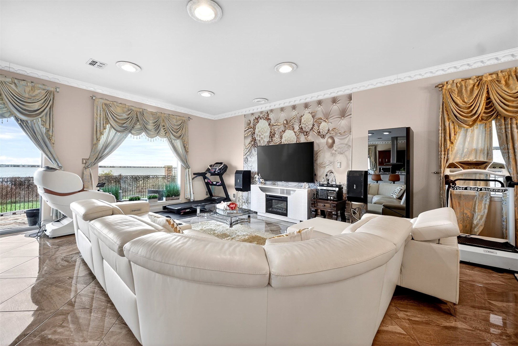 5218 Lake Terrace Court Garland TX 75043