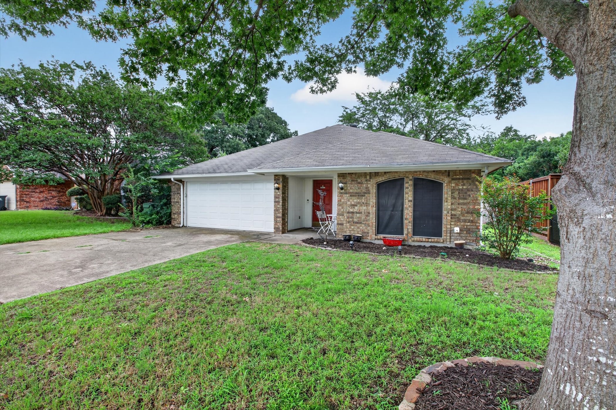 2128 Turf Club Drive Arlington TX 76017