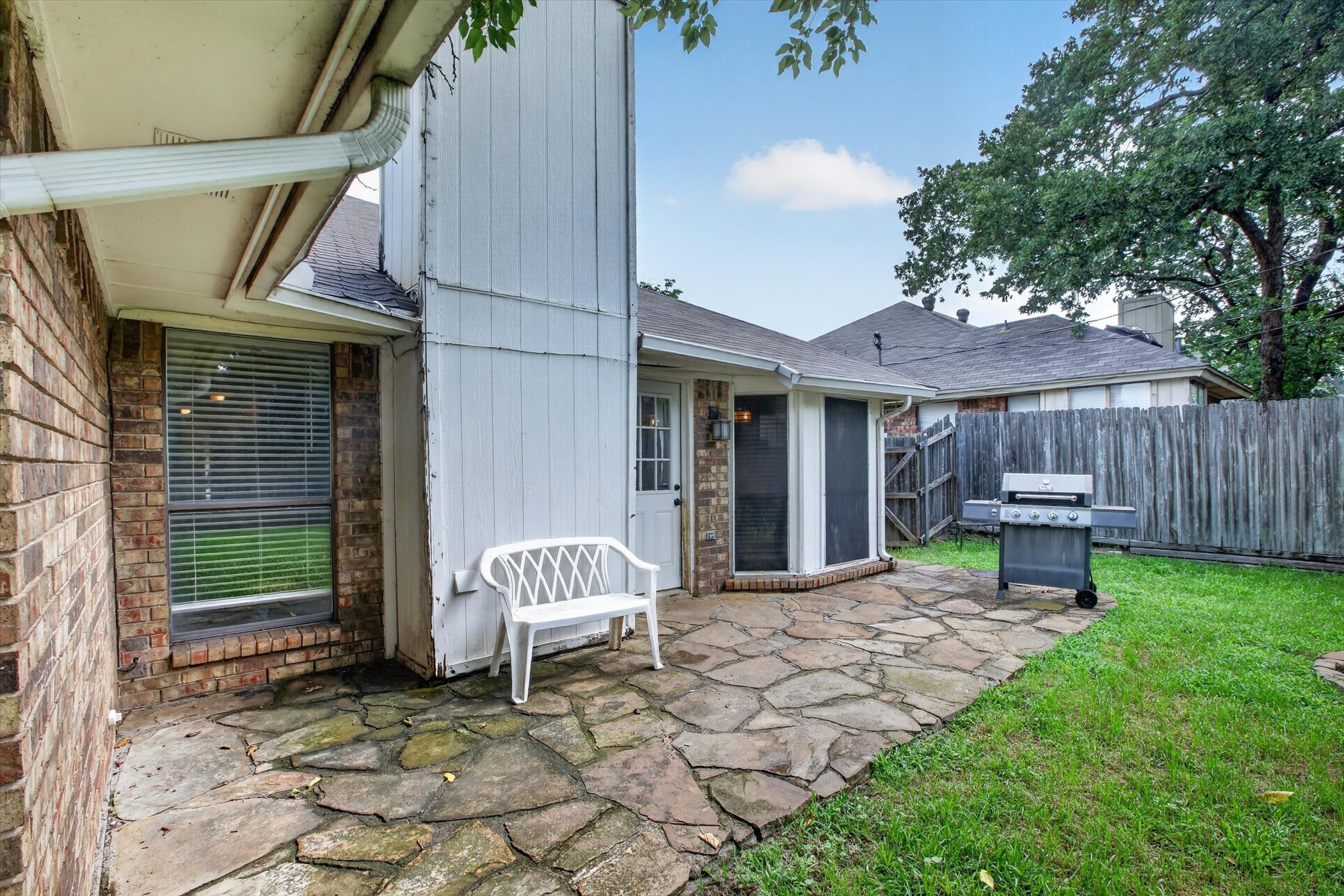 2128 Turf Club Drive Arlington TX 76017