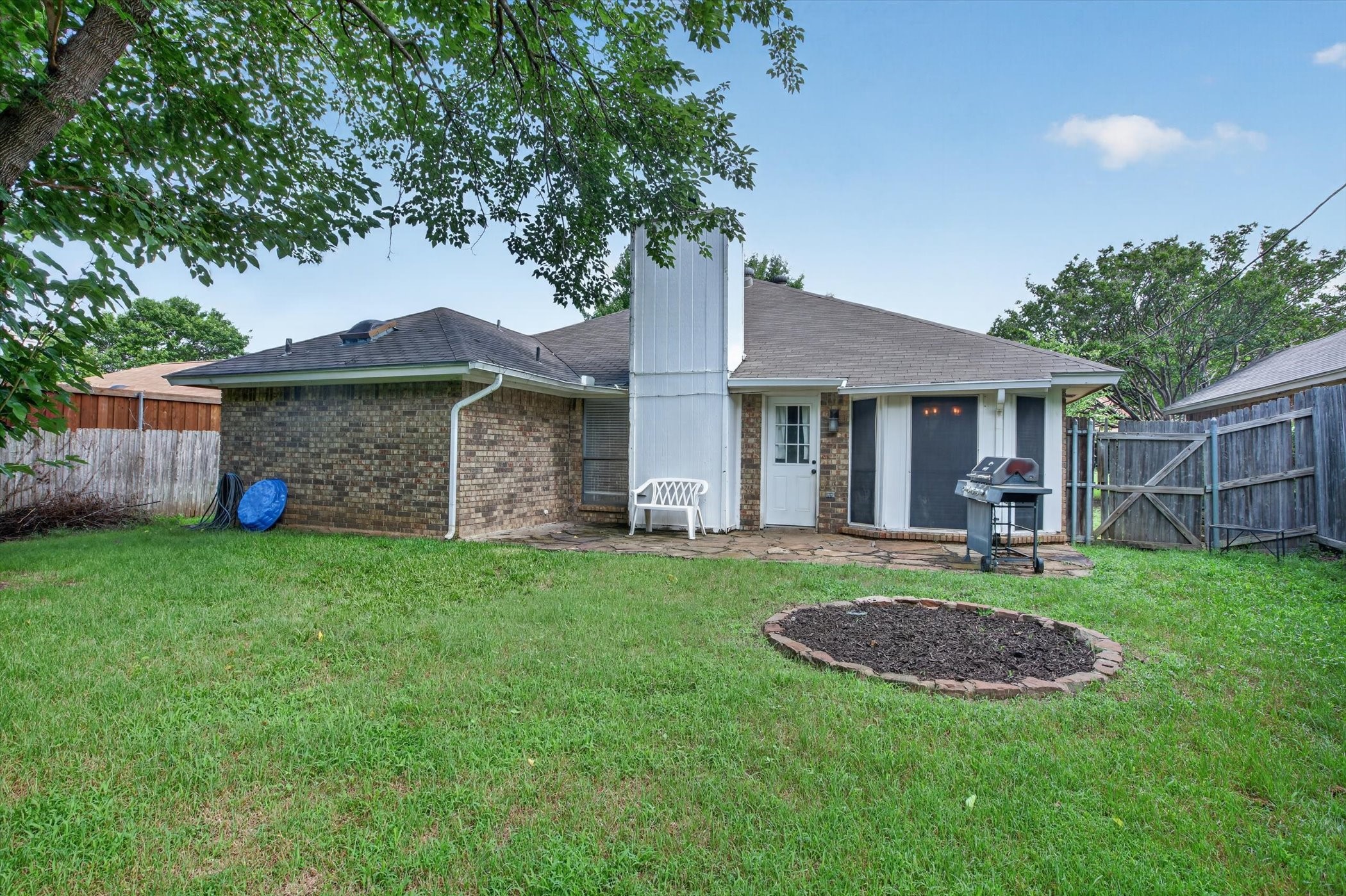 2128 Turf Club Drive Arlington TX 76017