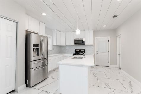 5702 Ellsworth Avenue Dallas TX 75206