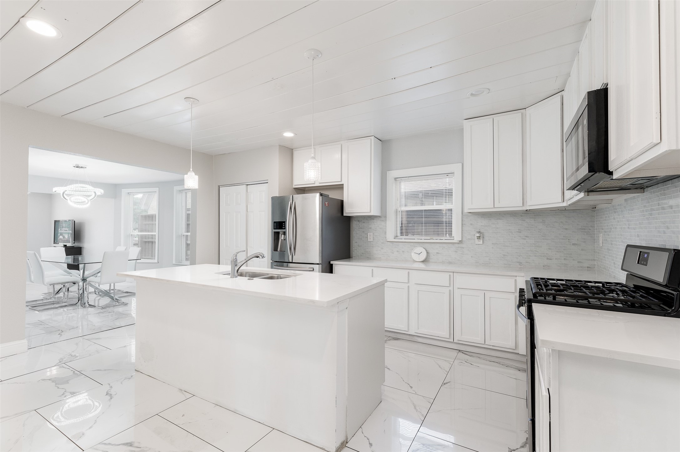5702 Ellsworth Avenue Dallas TX 75206