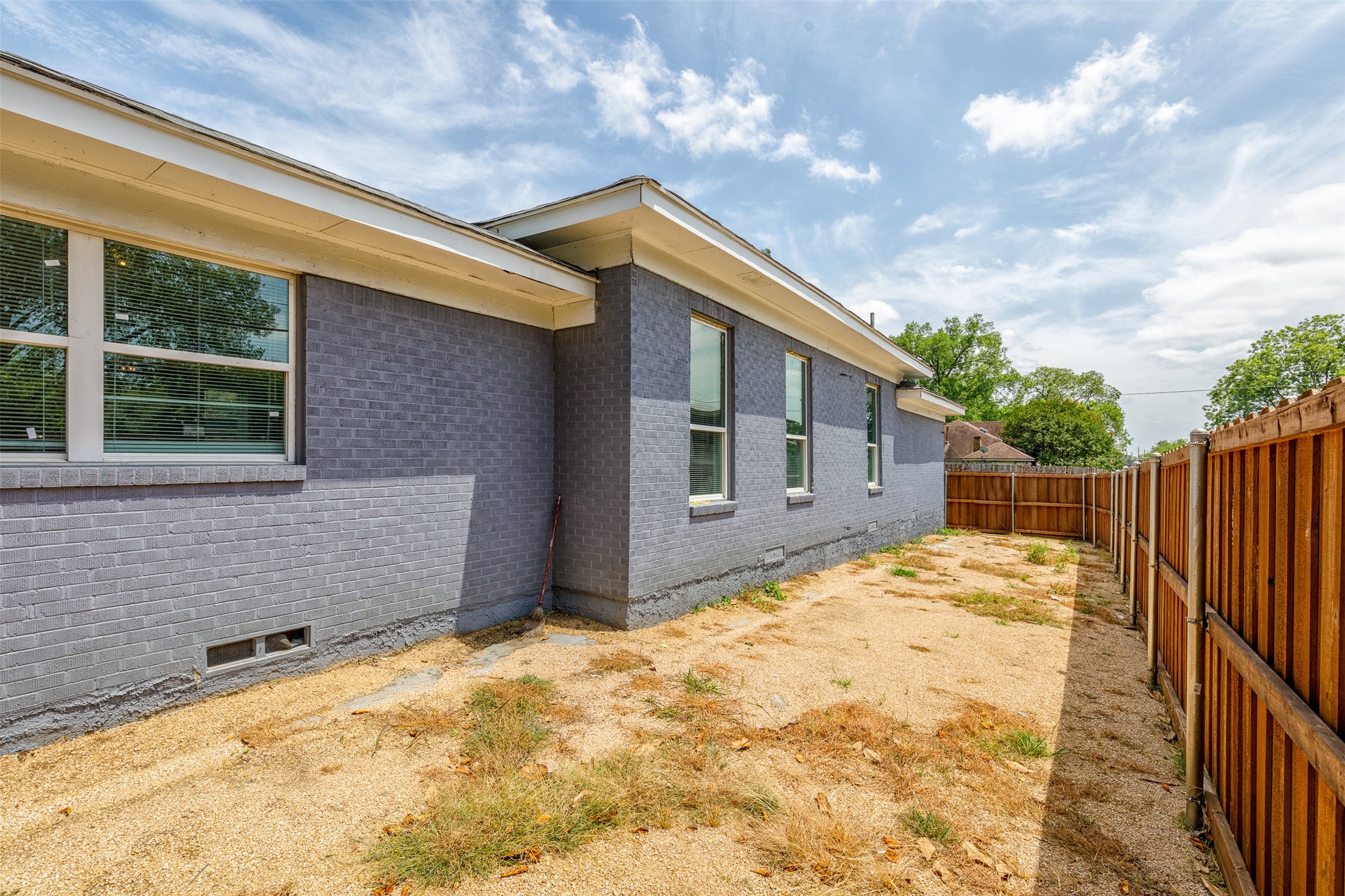 5702 Ellsworth Avenue Dallas TX 75206