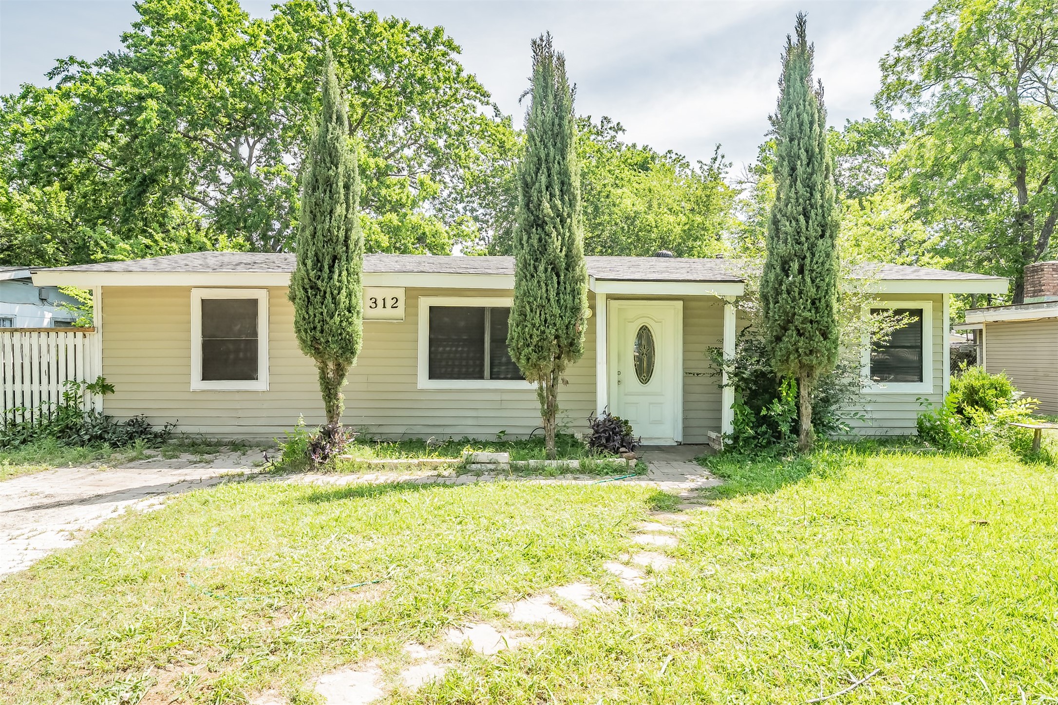 312 N Sam Houston Road Mesquite TX 75149