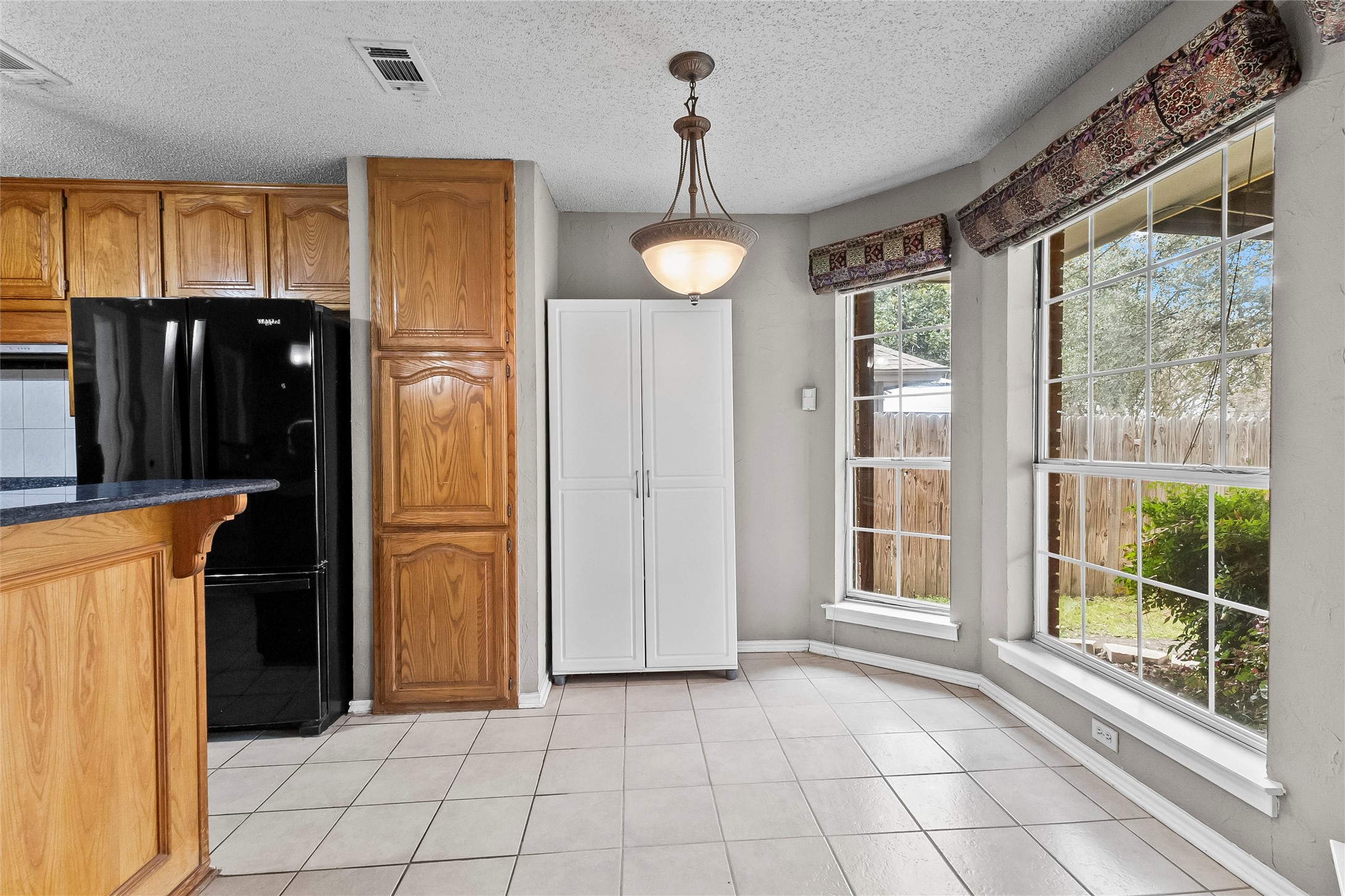 4914 Creekridge Lane Garland TX 75043