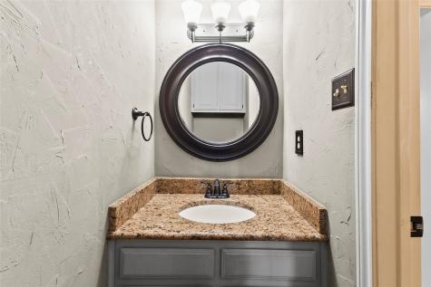 4914 Creekridge Lane Garland TX 75043