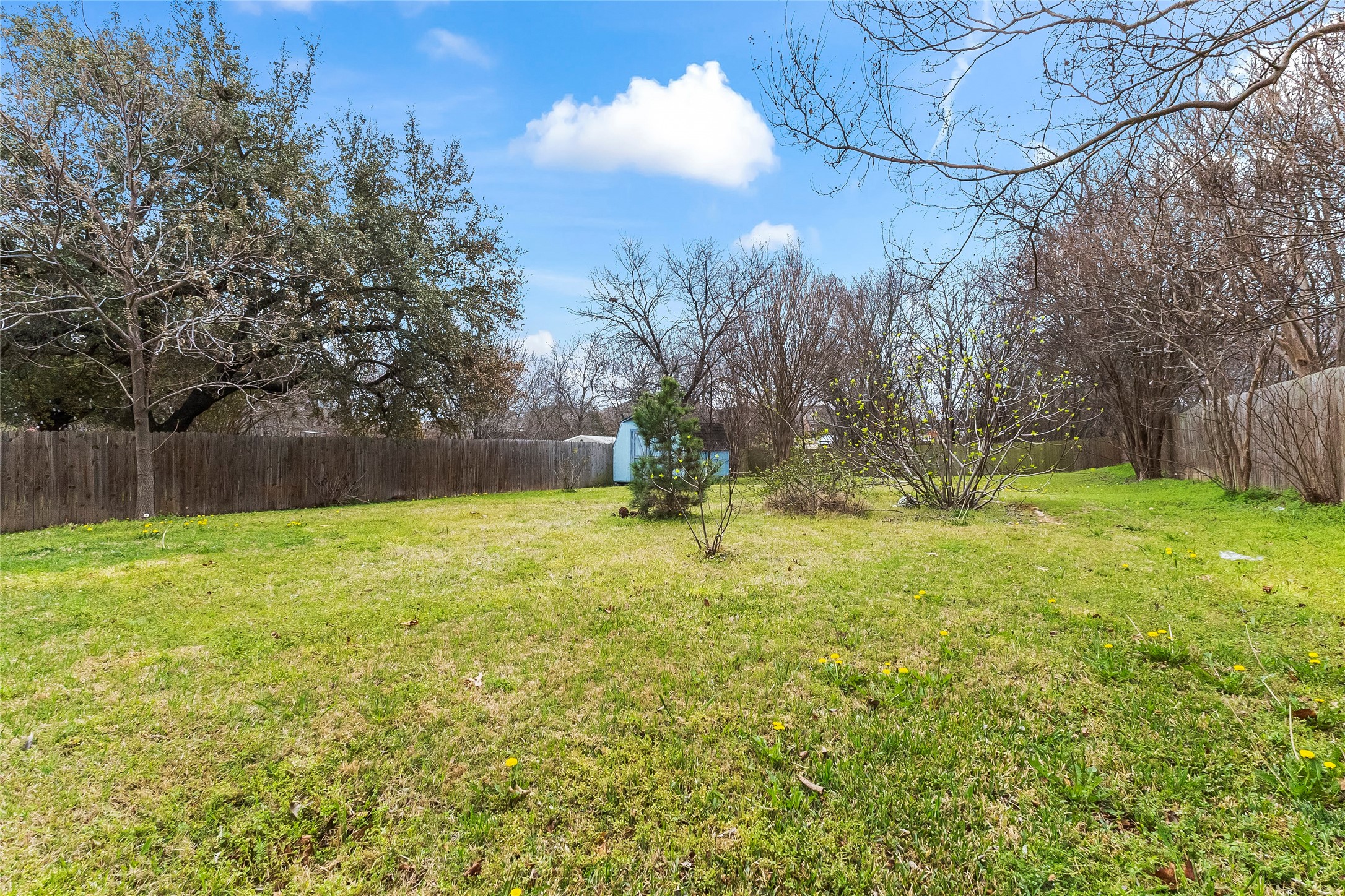 4914 Creekridge Lane Garland TX 75043