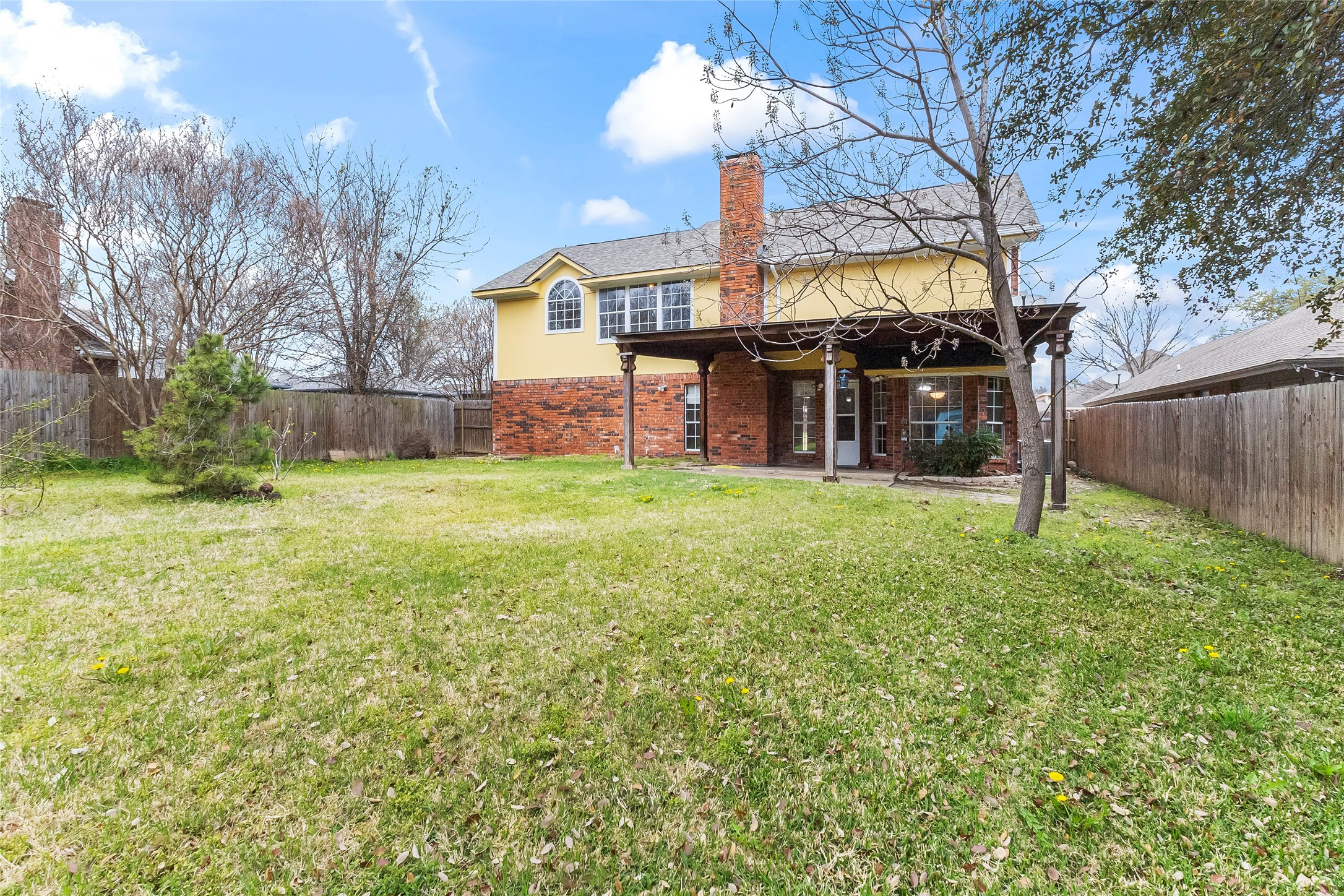 4914 Creekridge Lane Garland TX 75043