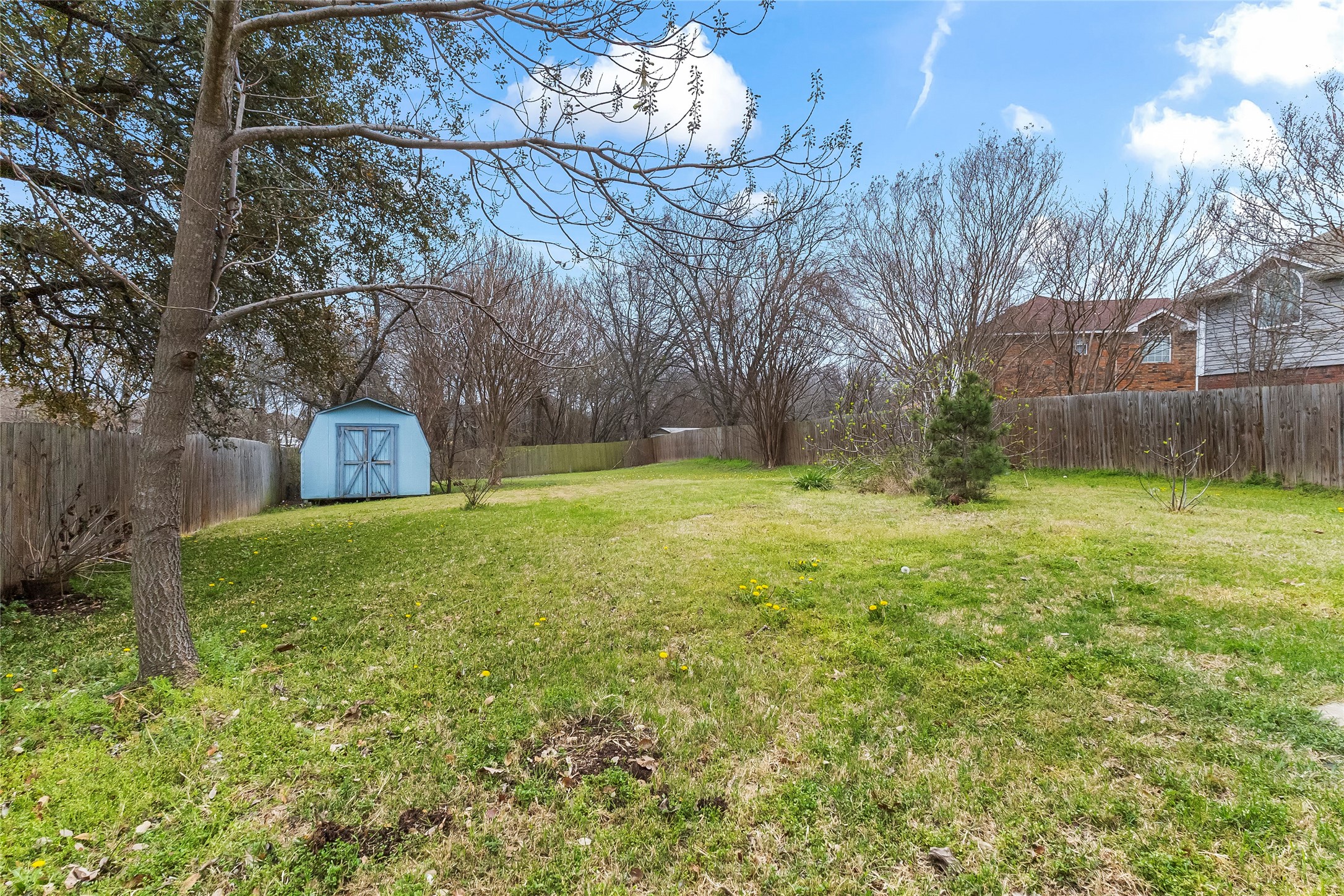 4914 Creekridge Lane Garland TX 75043