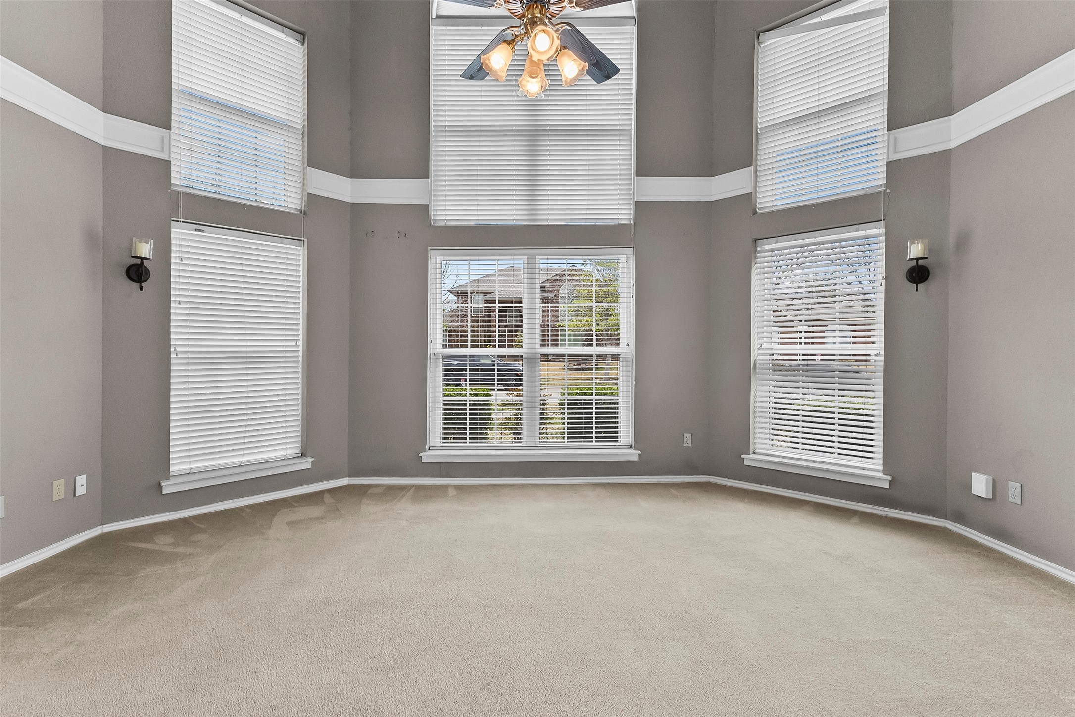 4914 Creekridge Lane Garland TX 75043