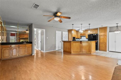 4914 Creekridge Lane Garland TX 75043