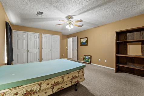 1858 Farm Road 1506 Paris TX 75460
