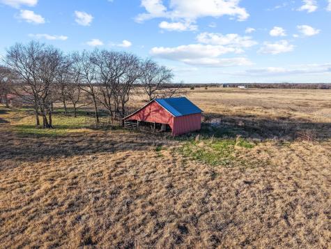 1858 Farm Road 1506 Paris TX 75460